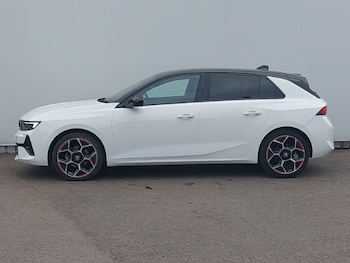 Used Vauxhall Astra 2024 for sale - 78910440: Photo
