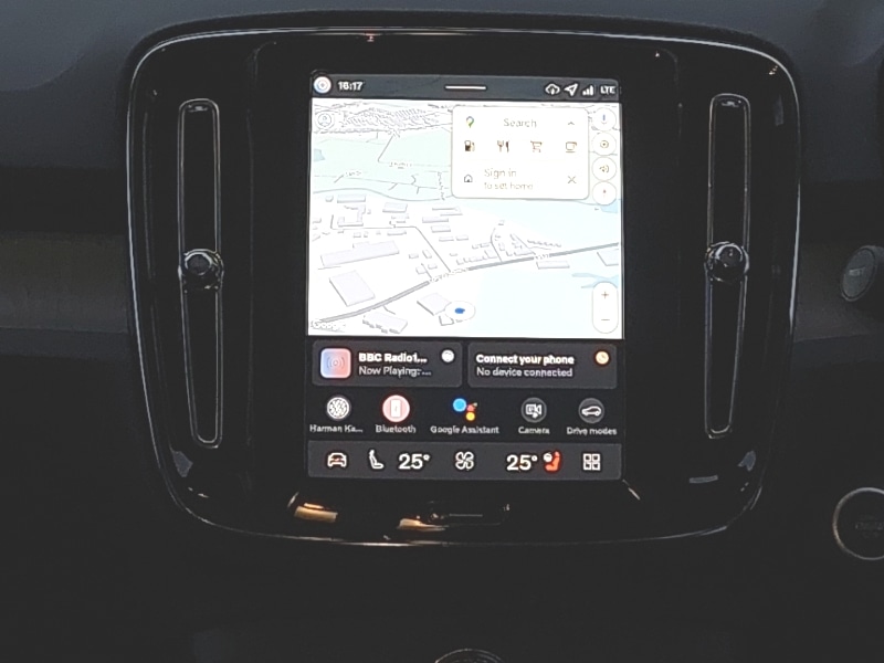 Used Volvo XC40 2025 for sale - 77596231: Photo 7