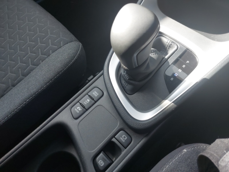 Used Toyota Yaris Cross 2023 for sale - 76959209: Photo 19