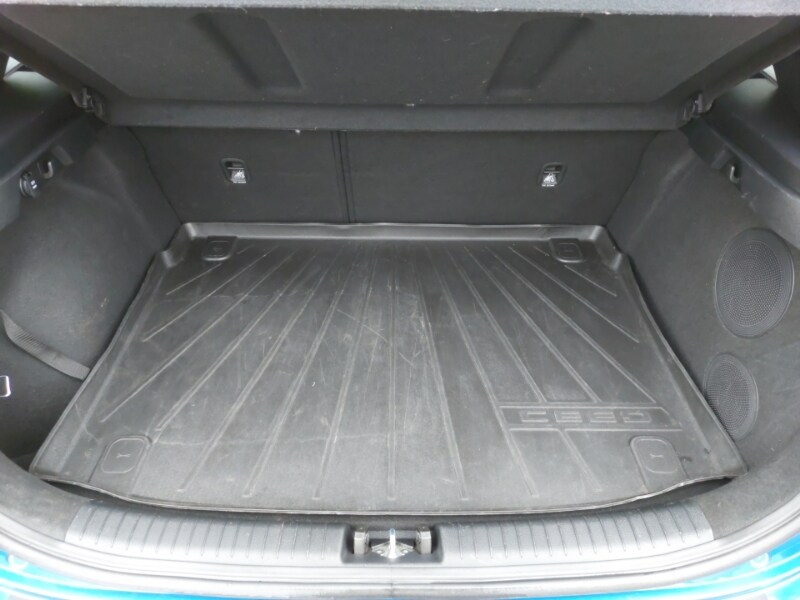 Used Kia Ceed 2018 for sale - 77580168: Photo 8