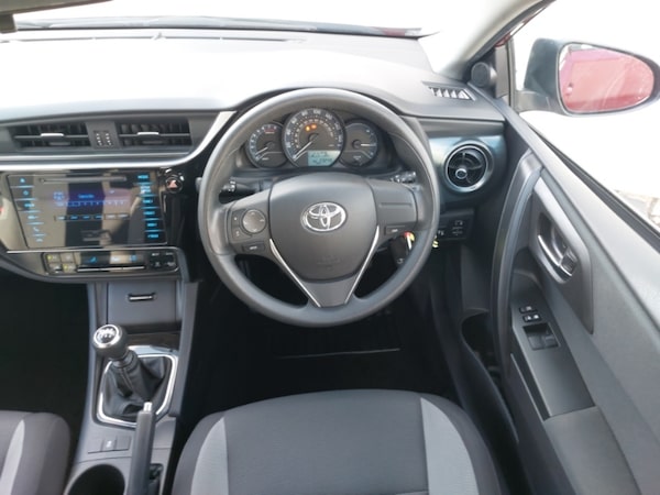 Used Toyota Auris 2017 for sale - 75738151: Photo 10