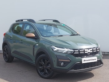 Used Dacia Sandero Stepway 2025 for sale - 79420004: Photo