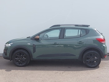 Used Dacia Sandero Stepway 2025 for sale - 79420004: Photo