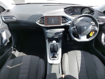 Used Peugeot 308 2016 for sale - 78795737: Photo