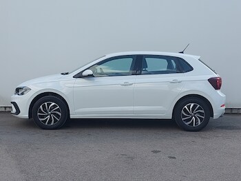 Used Volkswagen Polo 2023 for sale - 76254679: Photo
