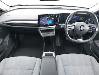 Used Renault Megane E Tech 2023 for sale - 76369732: Photo