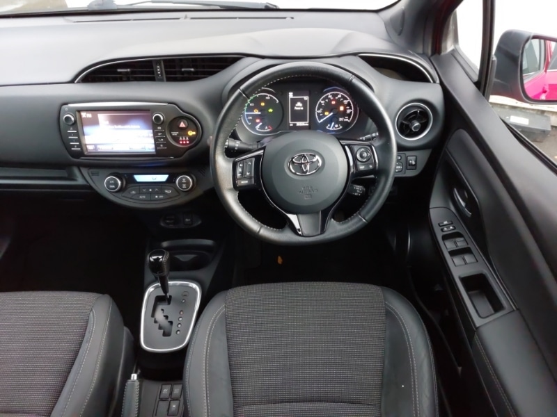 Used Toyota Yaris 2018 for sale - 76726511: Photo 11