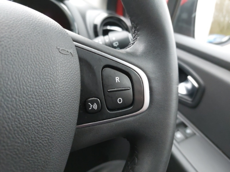 Used Renault Clio 2019 for sale - 78033022: Photo 13