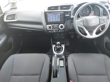 Used Honda Jazz 2017 for sale - 78312735: Photo