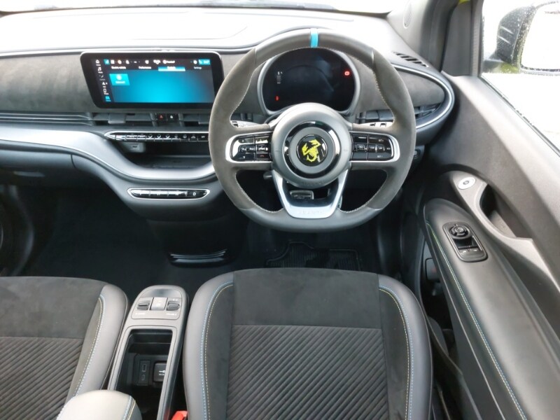 Used Abarth 500 2024 for sale - 78213940: Photo 11