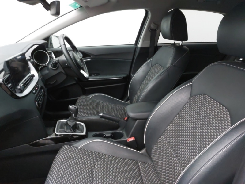 Used Kia Ceed 2022 for sale - 76947512: Photo 5