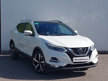 Used Nissan Qashqai 2017 for sale - 78617408: Photo