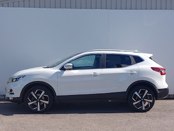 Used Nissan Qashqai 2017 for sale - 78617408: Photo