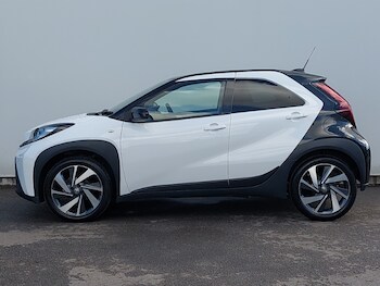 Used Toyota Aygo X 2023 for sale - 75706936: Photo
