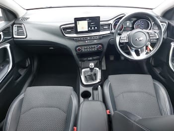 Used Kia Ceed 2019 for sale - 79777031: Photo
