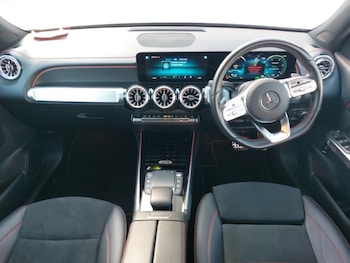 Used Mercedes-Benz EQB 2022 for sale - 75837289: Photo