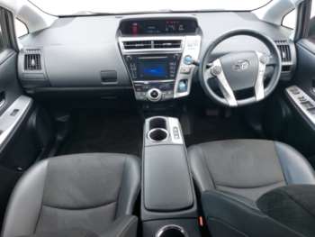 Used Toyota Prius+ 2020 for sale - 74847700: Photo