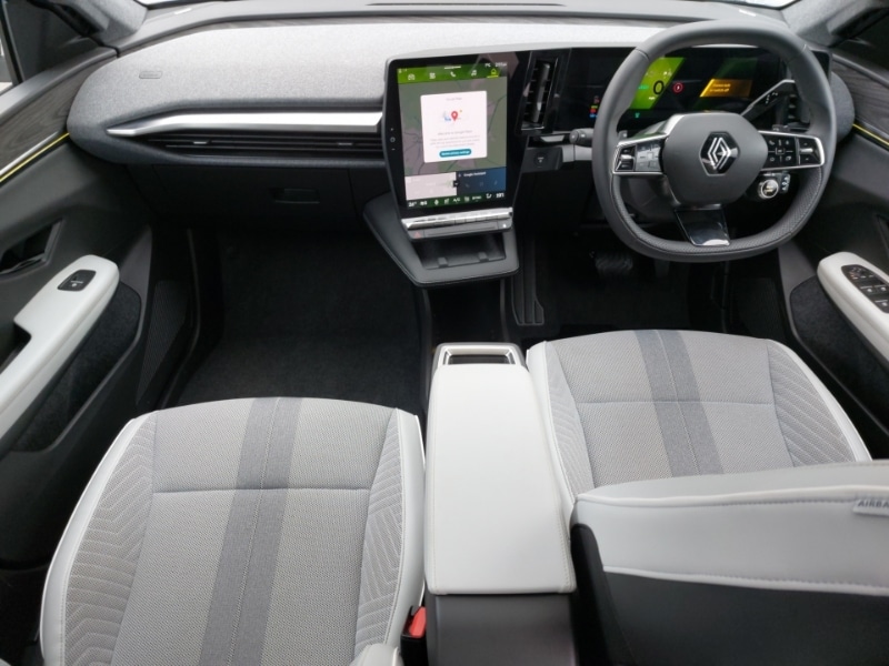 Used Renault Scenic E-Tech 2025 for sale - 77311569: Photo 2