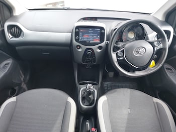Used Toyota AYGO 2021 for sale - 78585316: Photo