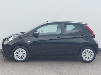 Used Toyota AYGO 2021 for sale - 78585316: Photo