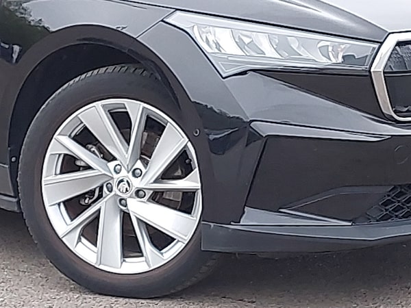 Used Skoda Enyaq 2022 for sale - 76321646: Photo 9