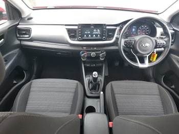 Used Kia Stonic 2019 for sale - 78841972: Photo