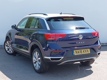 Used Volkswagen T-Roc 2018 for sale - 79763561: Photo
