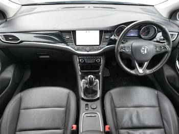 Used Vauxhall Astra 2018 for sale - 77325292: Photo