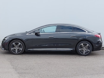 Used Mercedes-Benz EQA 2023 for sale - 76195541: Photo