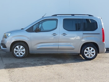 Used Vauxhall Combo Life 2022 for sale - 78259200: Photo