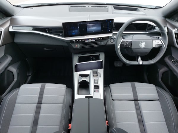 Used Vauxhall Grandland 2025 for sale - 76103357: Photo 2