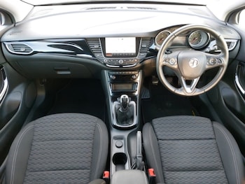 Used Vauxhall Astra 2019 for sale - 77068299: Photo