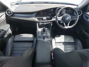 Used Alfa Romeo Giulia 2018 for sale - 78751470: Photo