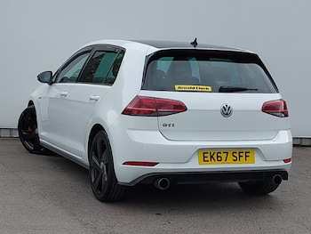 Used Volkswagen Golf 2017 for sale - 78274859: Photo