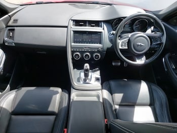 Used Jaguar E-Pace 2019 for sale - 78803821: Photo