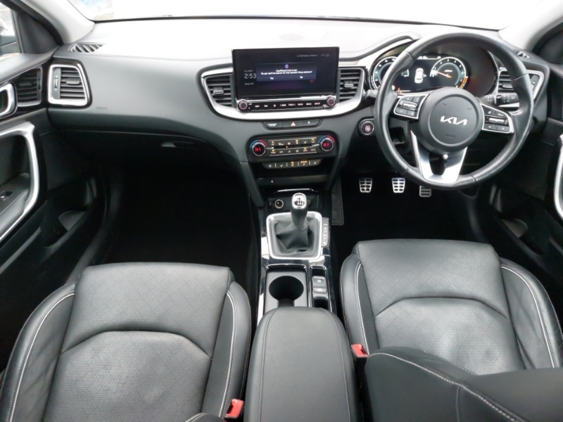 Used Kia XCeed 2022 for sale - 77265282: Photo 2