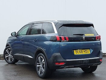 Used Peugeot 5008 2019 for sale - 77337983: Photo