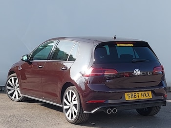 Used Volkswagen Golf 2017 for sale - 75408944: Photo