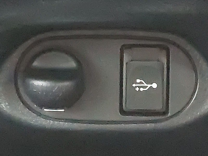 Used Toyota Yaris 2018 for sale - 77448755: Photo 17