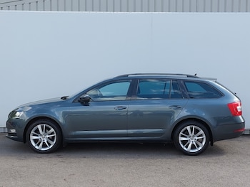 Used Skoda Octavia 2018 for sale - 78617478: Photo