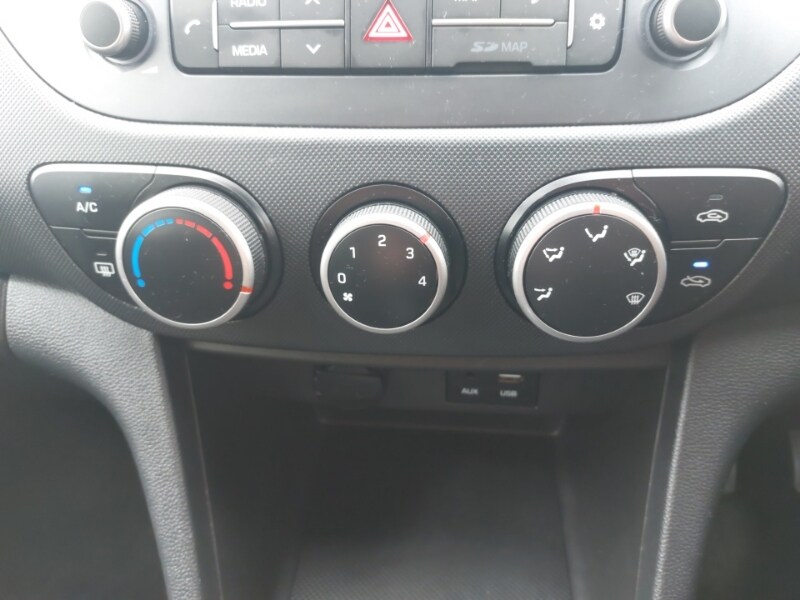 Used Hyundai i10 2019 for sale - 78126467: Photo 17