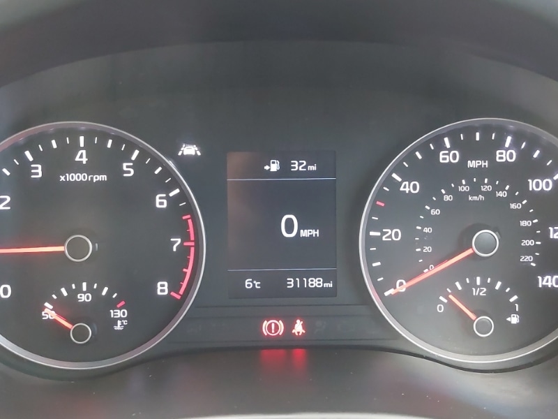 Used Kia Stonic 2019 for sale - 78023735: Photo 15