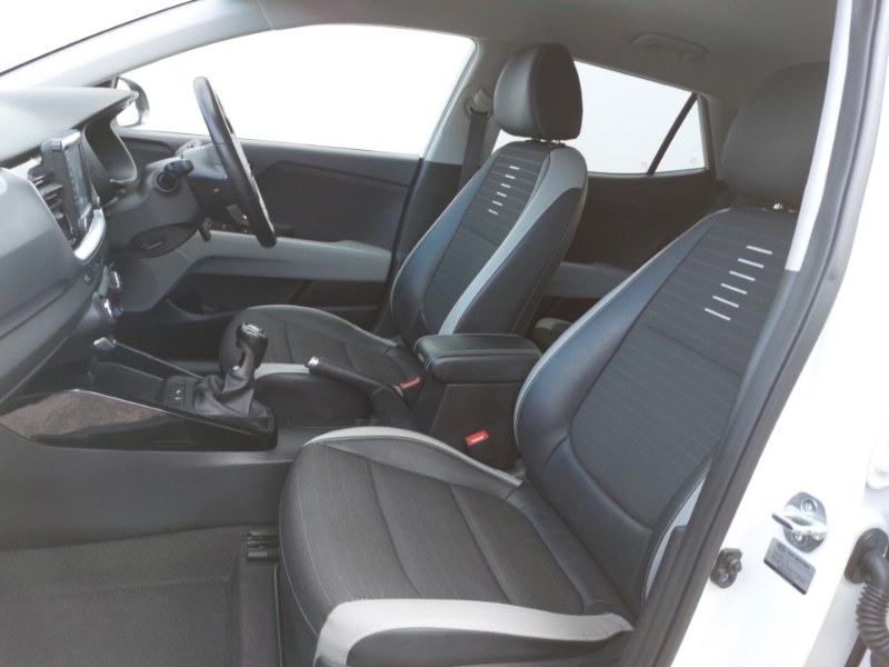 Used Kia Stonic 2019 for sale - 78023735: Photo 5