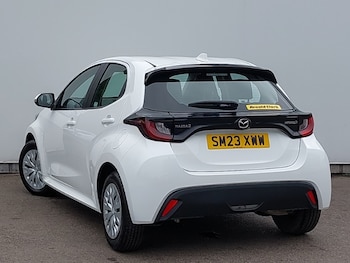 Used Mazda Mazda2 HYBRID 2023 for sale - 79536980: Photo