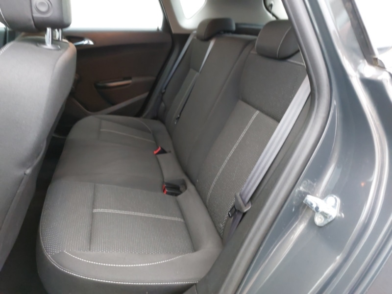 Used Vauxhall Astra 2015 for sale - 77439565: Photo 6