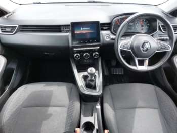 Used Renault Clio 2021 for sale - 74902220: Photo