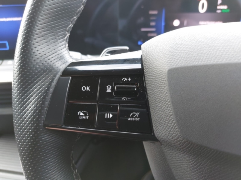 Used Vauxhall Astra 2023 for sale - 77837840: Photo 14