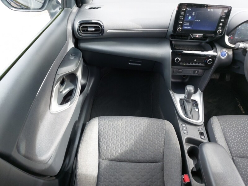 Used Toyota Yaris Cross 2022 for sale - 77024675: Photo 10