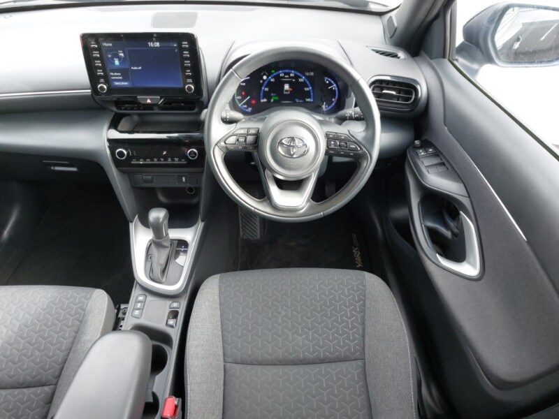 Used Toyota Yaris Cross 2022 for sale - 77024675: Photo 11