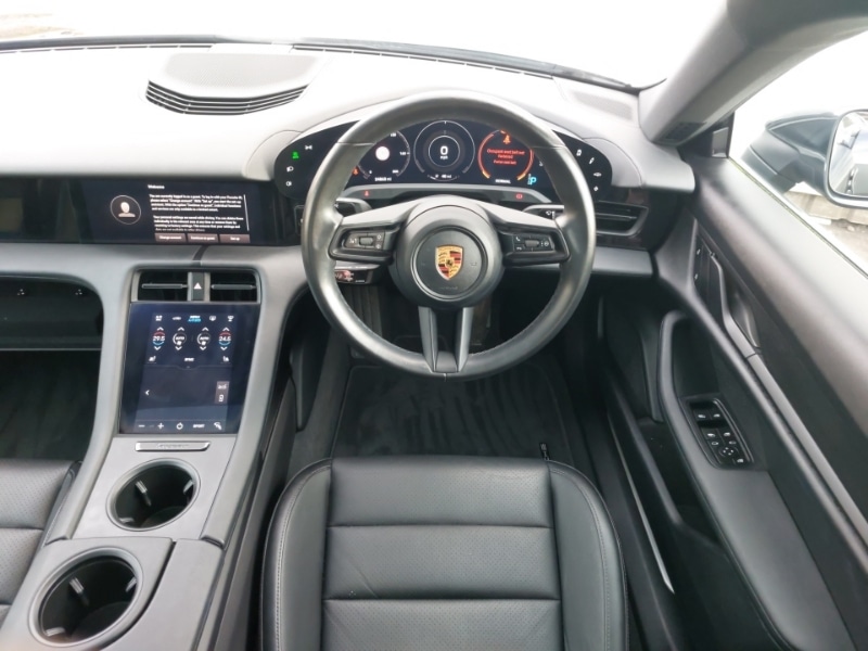 Used Porsche Taycan 2022 for sale - 77358032: Photo 11